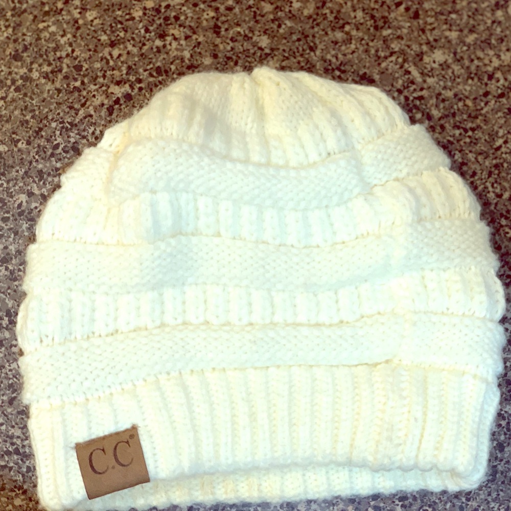 Cream C.C beanie
